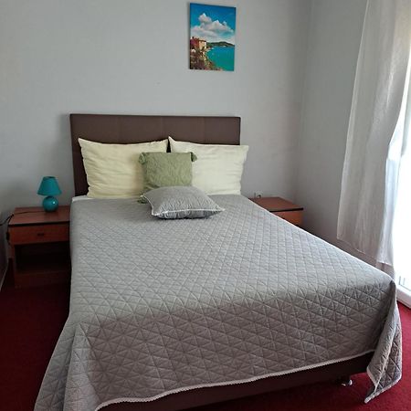 Apartmani Svitlana Sukošan 외부 사진