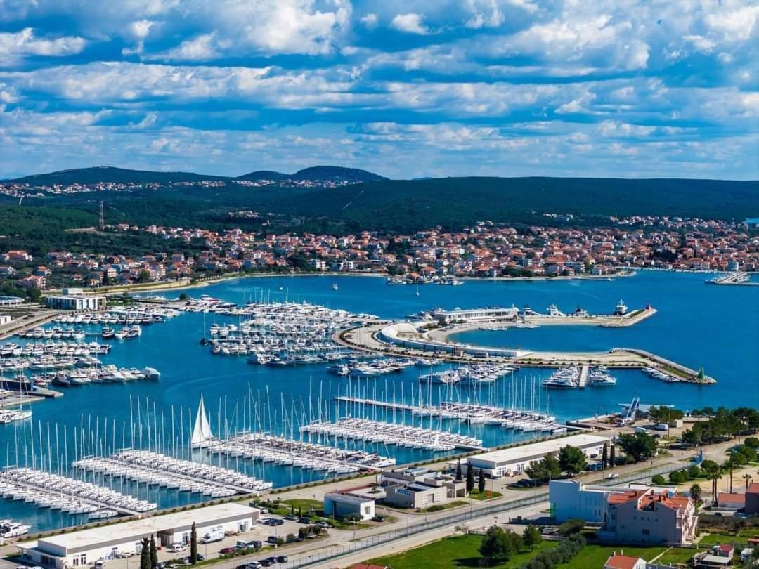 Apartmani Svitlana Sukošan 외부 사진